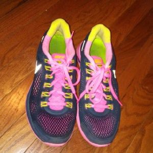 Nike lunar glide 4