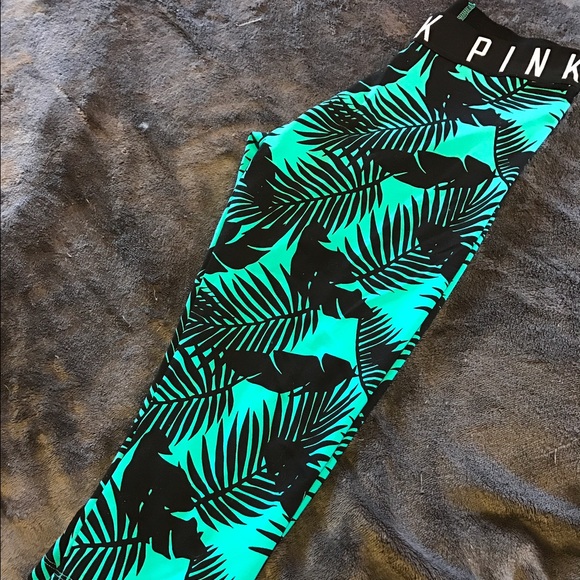 Like New PinkVictoria'sSecret Ultimate Capri Pants - Picture 3 of 4