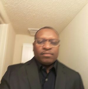 Meet your Posher, Ronald