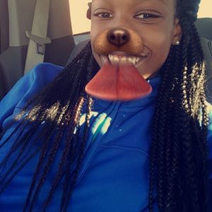 Meet your Posher, Makayla