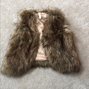 Girls' FAUX FUR vest