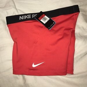 Brand new Nike spandex size L