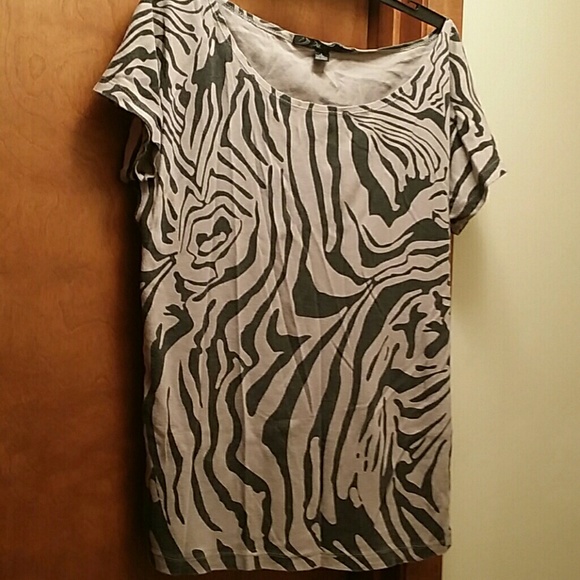 Zebra Pattern Stylish T-Shirt