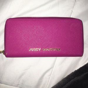 Juicy couture wallet