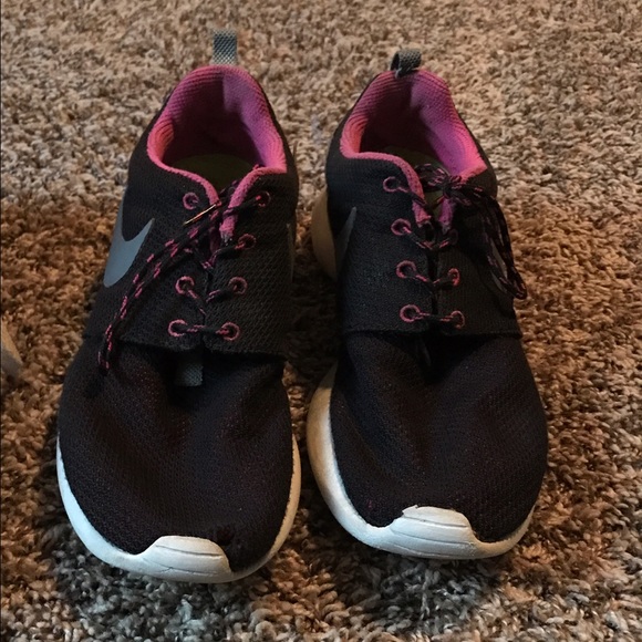 Roshe runs