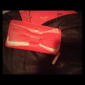 NWT Kate spade wallet
