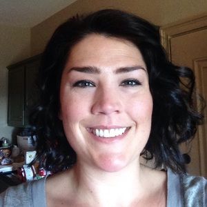 Meet your Posher, Lana