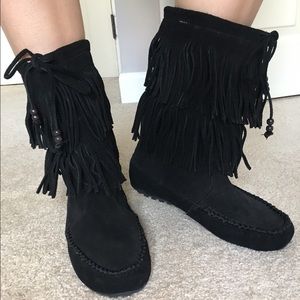 Minnetonka Black Fringe Boots