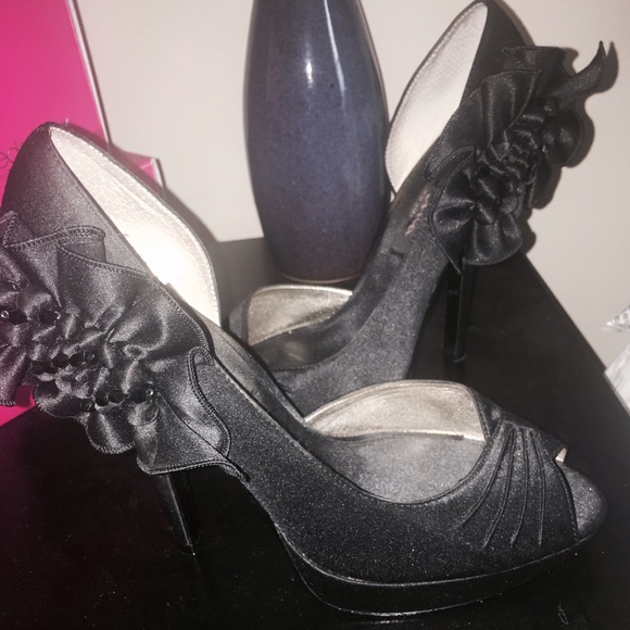 Black Luster Satin Heel with Side Flower Detail