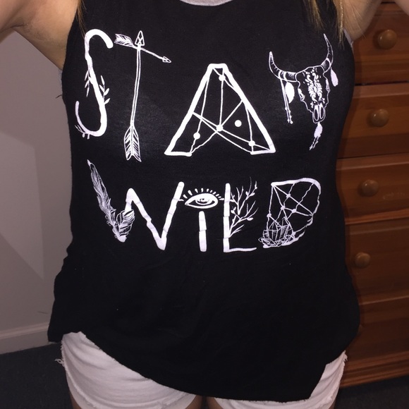 "Stay wild" open back tank top - Picture 1 of 4