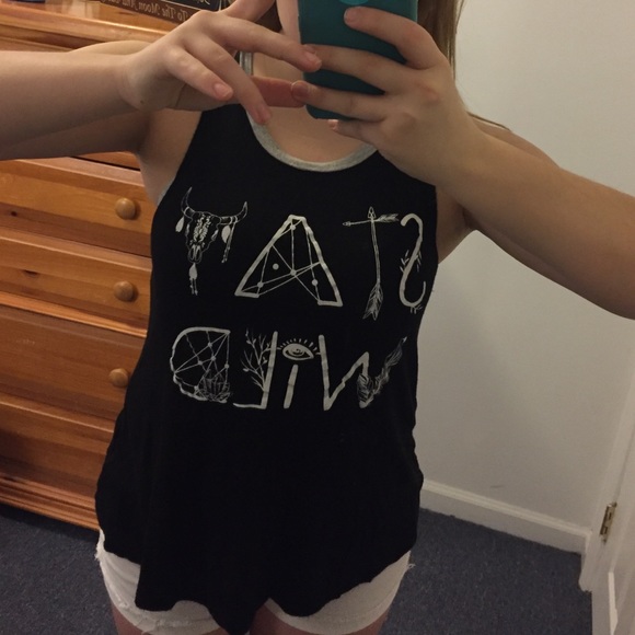 "Stay wild" open back tank top - Picture 2 of 4