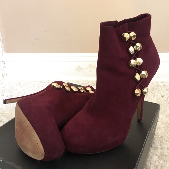 Worn Once Vince Camuto Jardine Boots