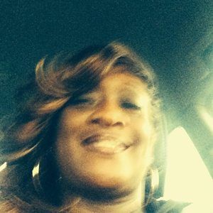Meet your Posher, Yolanda