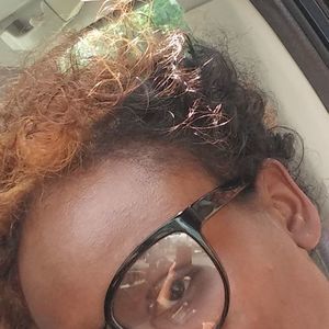 Meet your Posher, Sade