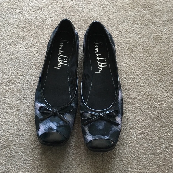 Multi colored flats