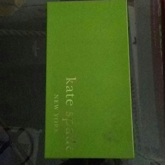 Kate Spade bottle stopper