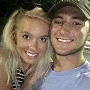 Meet your Posher, Addison