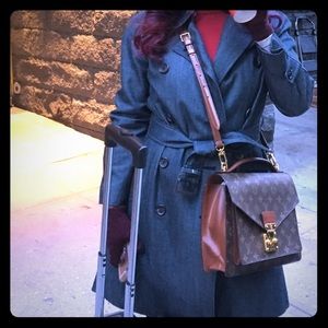 ON HOLD Burberry Wool Blend Trench Coat sz 4