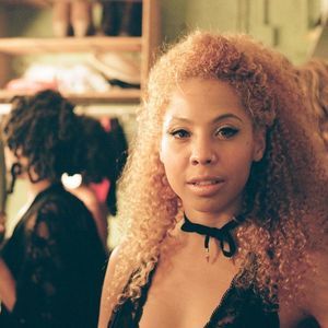 Meet your Posher, Mia