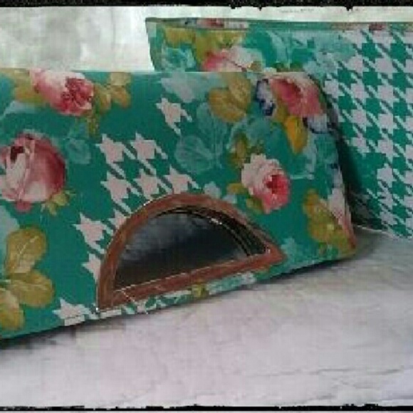 Mint green clutch/handbag