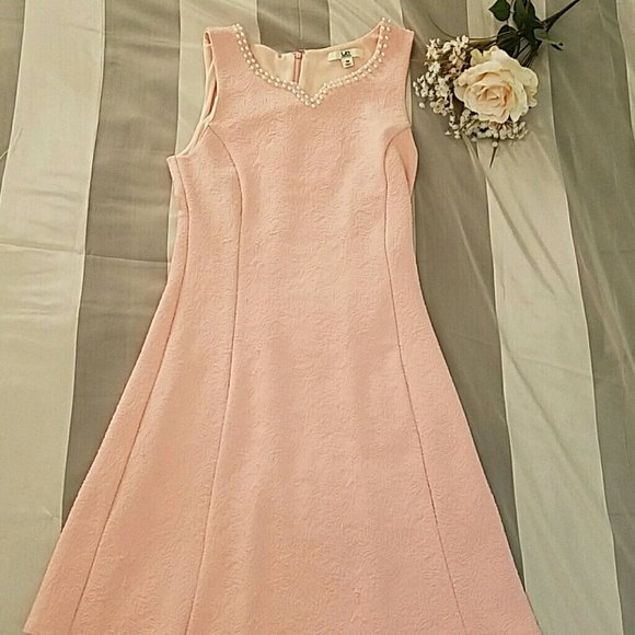 YA Los Angeles Blush Textured Fit & Flare Dress - Picture 4 of 9