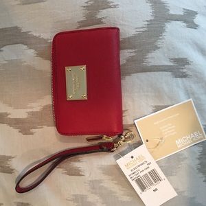 Red leather Michael Kors wristlet wallet