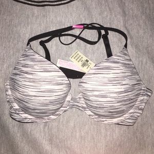 💜PINK Victoria's Secret Push-up Bra💜