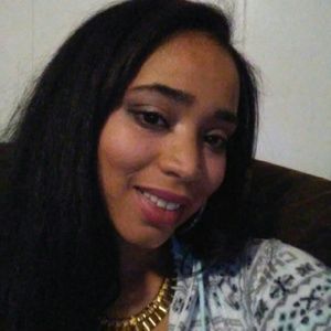 Meet your Posher, Leonela