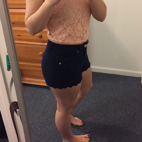 Navy blue high waisted shorts - Picture 3 of 4