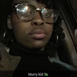 Meet your Posher, Miya