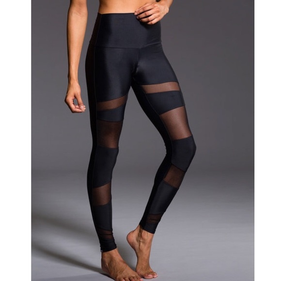 Onzie Leggings