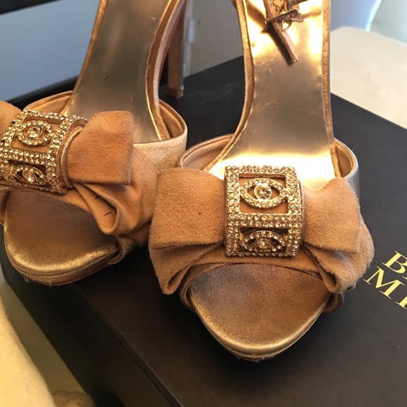 Badgley Mischka ankle strap rose gold shoe - Picture 2 of 5
