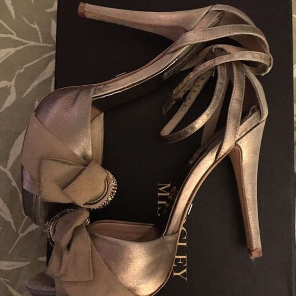 Badgley Mischka ankle strap rose gold shoe - Picture 5 of 5