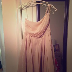 Beige/light pink Grecian style dress