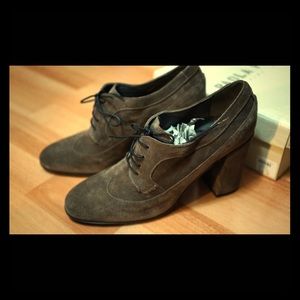 Anthropologie Alba Moda Chunky Heel Suede Booties