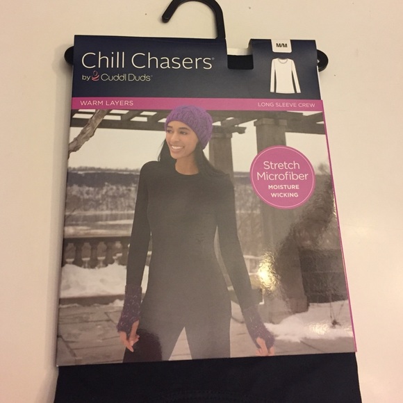 NWT cuddl duds long sleeve crew