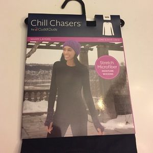 NWT cuddl duds long sleeve crew