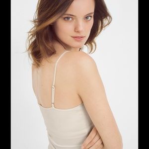 3/$25!! 💓White House black market favorite cami💓