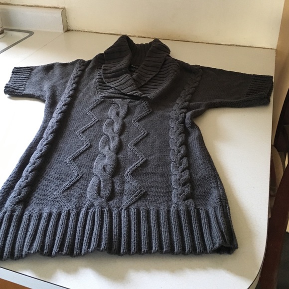 Sweater - Picture 1 of 1