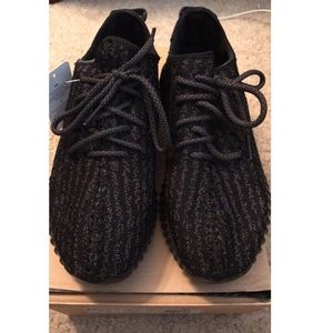 Yeezy Boost 350 Pirate Black