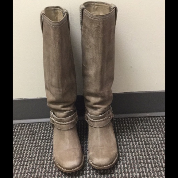 Frye boots-GREY