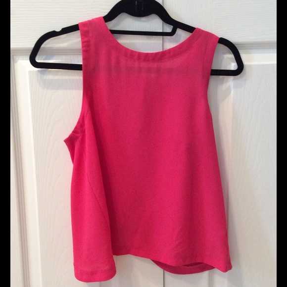Pink Tank - Picture 1 of 3