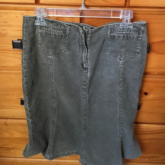 Divided by H&M Knee Length Corduroy Skirt