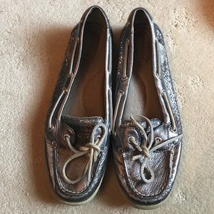 Silver sparkling sperrys