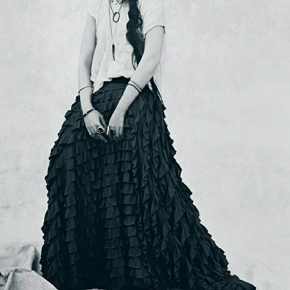 Iso  free people Lydia maxi skirt (dont purchase!)