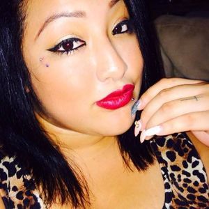 Meet your Posher, Kenia