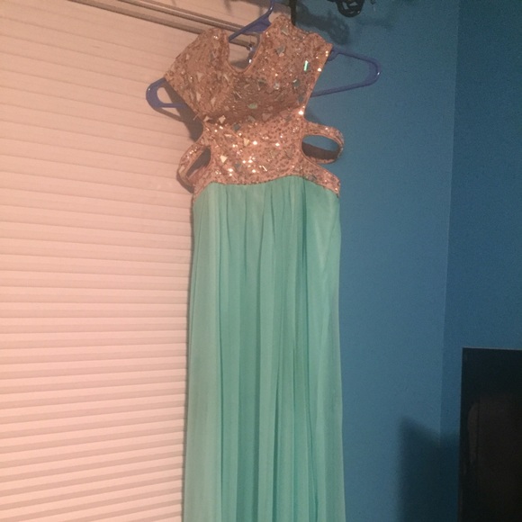 Prom dress