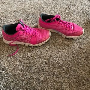 Reebok running shoe. Size 6.