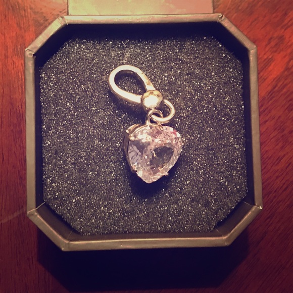 Jewelry - RARE juicy couture heart charm