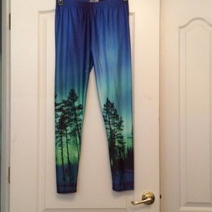 Forest Leggings New without tags XXXL